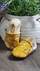 PLKC Mustard Floral Mocc