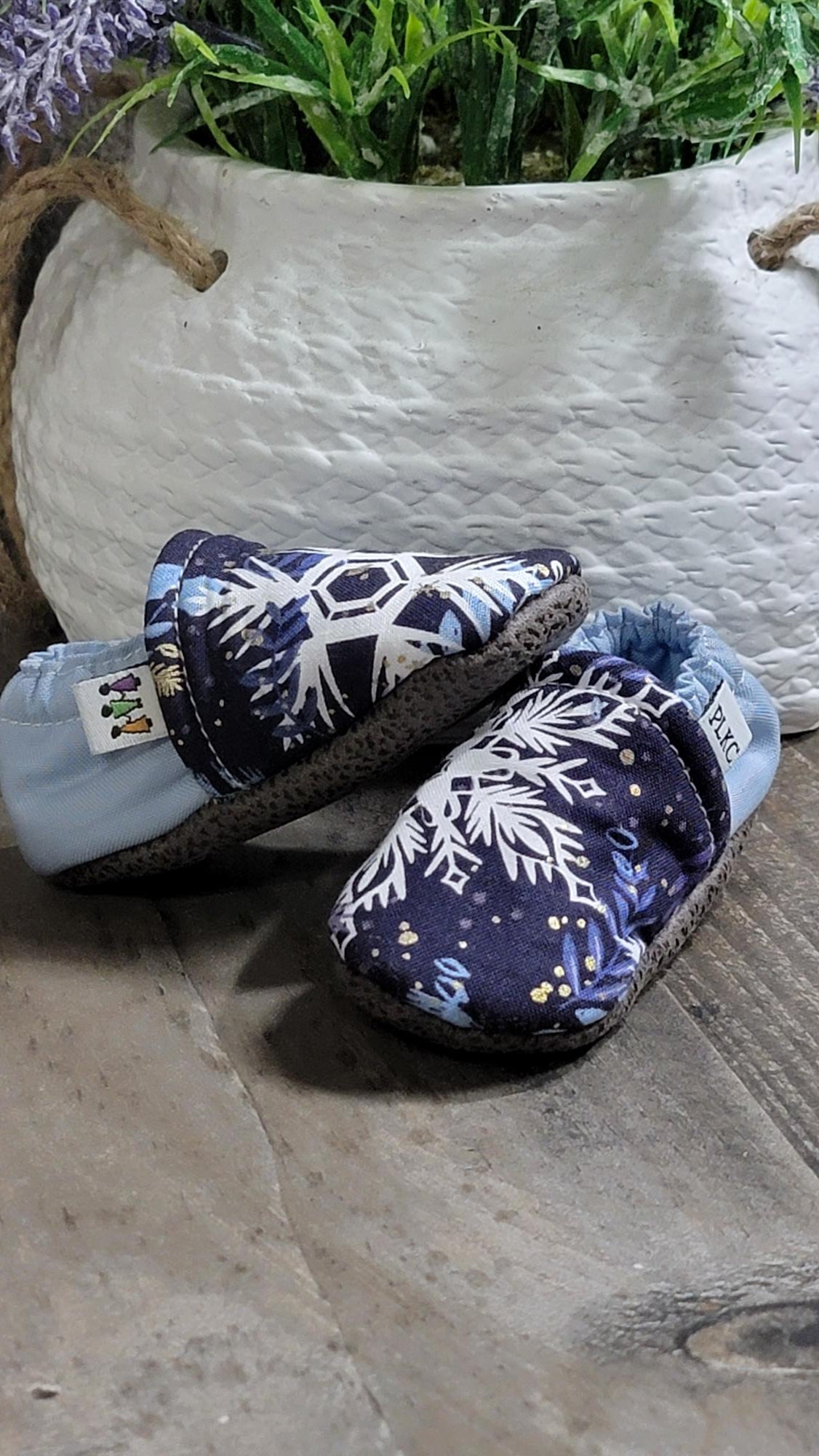PLKC Blue Snowflakes Mocc